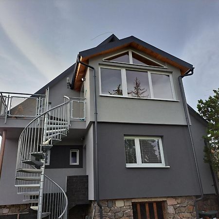 פריבידזה Apartman Nikol מראה חיצוני תמונה