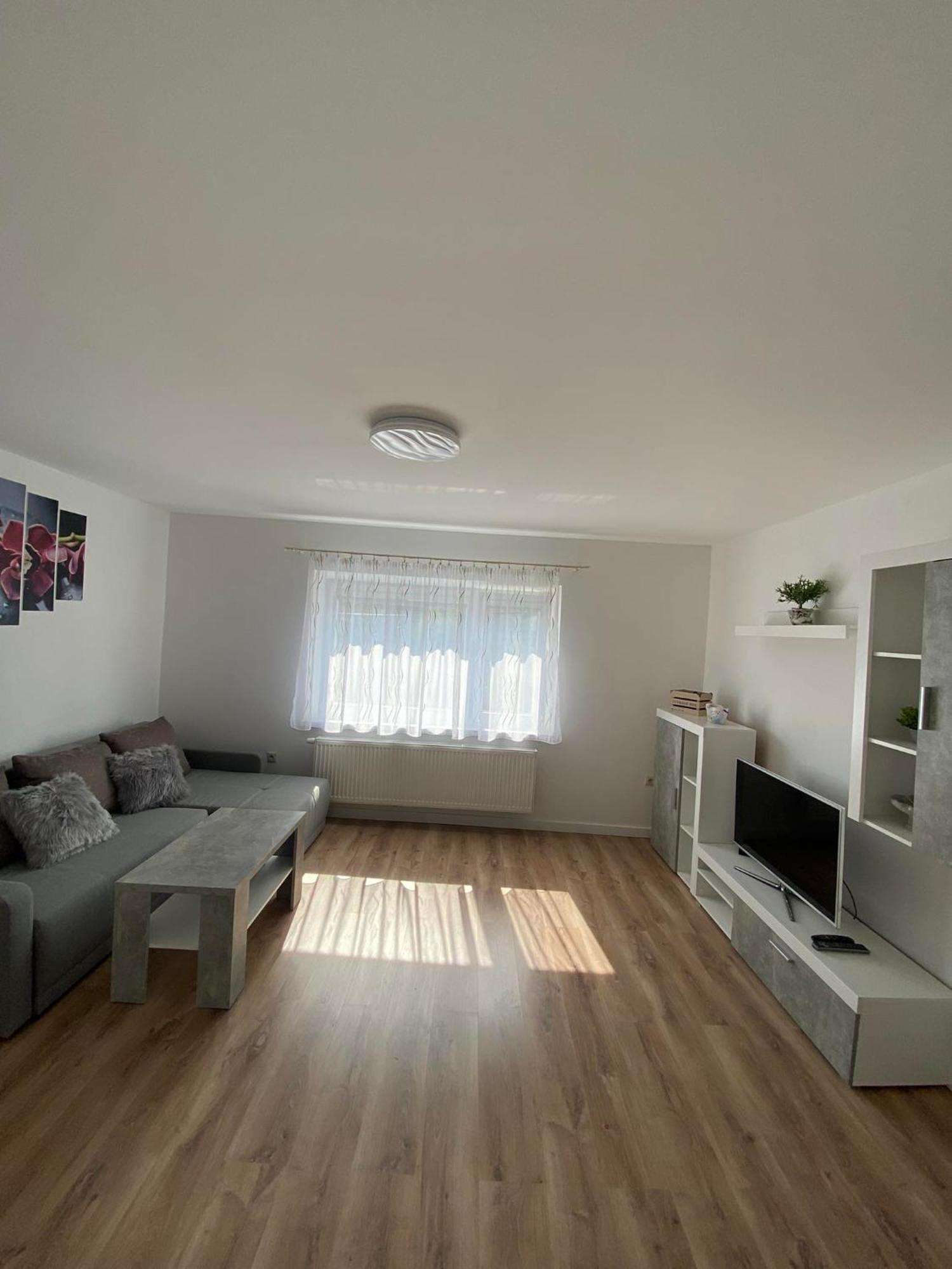 פריבידזה Apartman Nikol מראה חיצוני תמונה